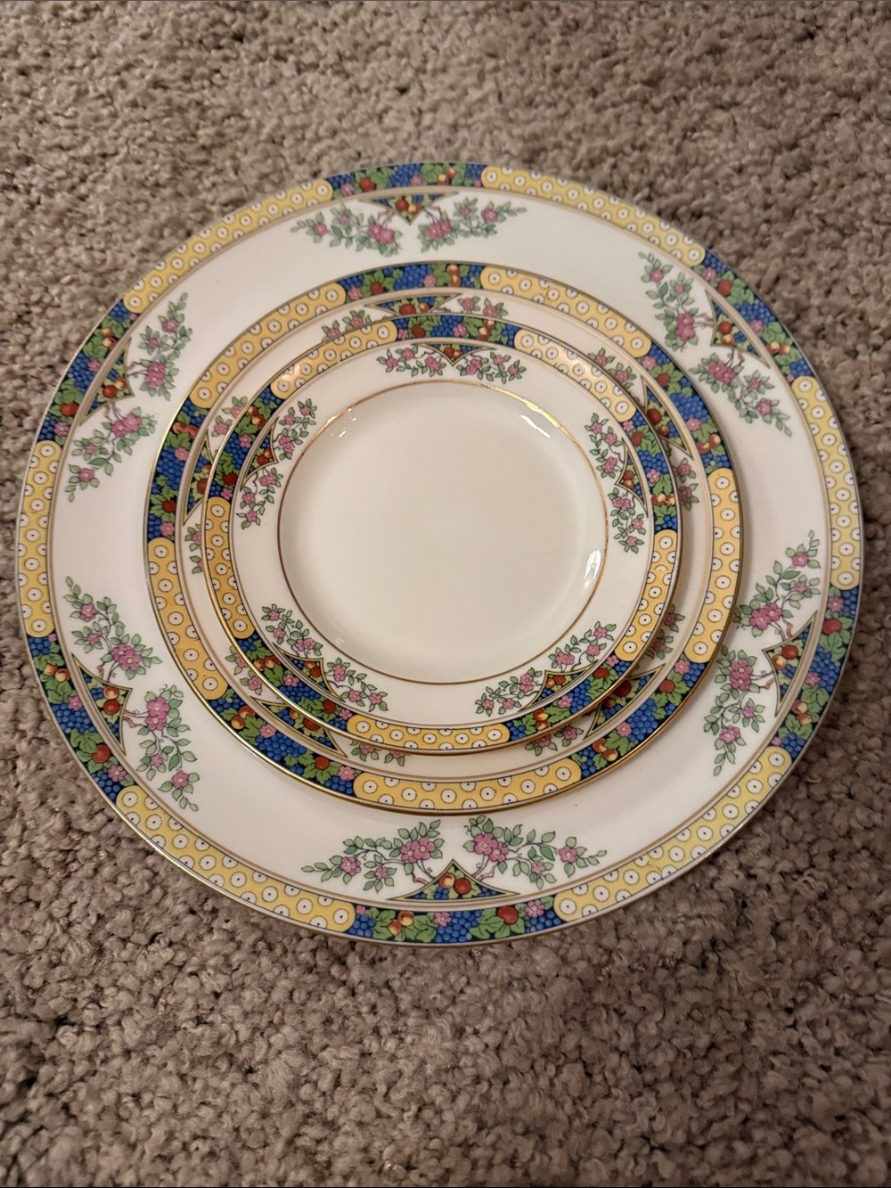 Lenox place setting